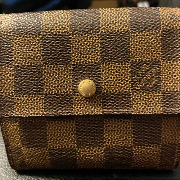 Louis Vuitton Handbags - Louis Vuitton Brown Checkered Wallet GUC